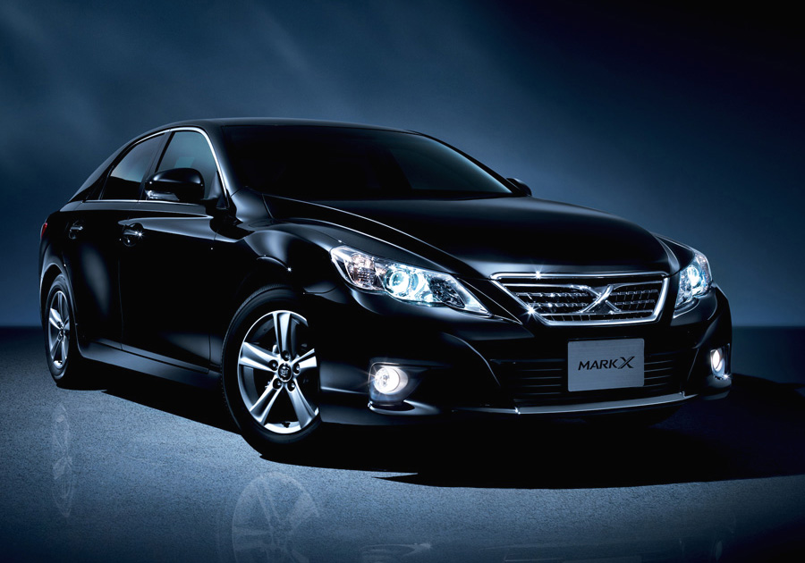 マークX様 トヨタマークX特別仕様車の特徴とは。ノーマルマークXと何が違う