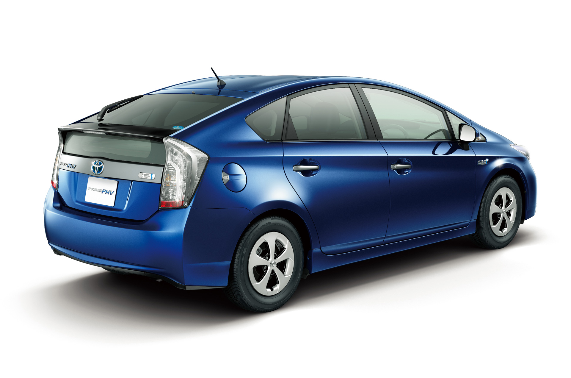 TOYOTA、新型「プリウスPHV」の受注を開始 | トヨタ | グローバル