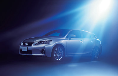 CT200h 特別仕様車“Creative Textile Interior”（プラチナムシルバーメタリック）