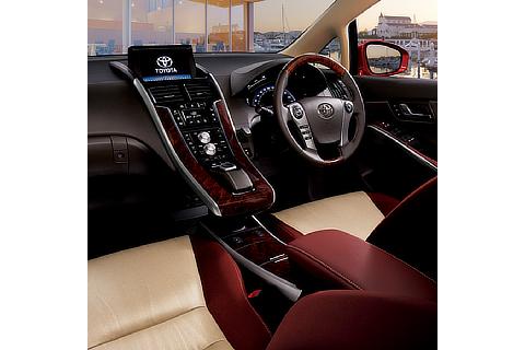 SAI　G ＜オプション装着車＞