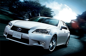 GS300h (ホワイトパールクリスタルシャイン)＜オプション装着車＞