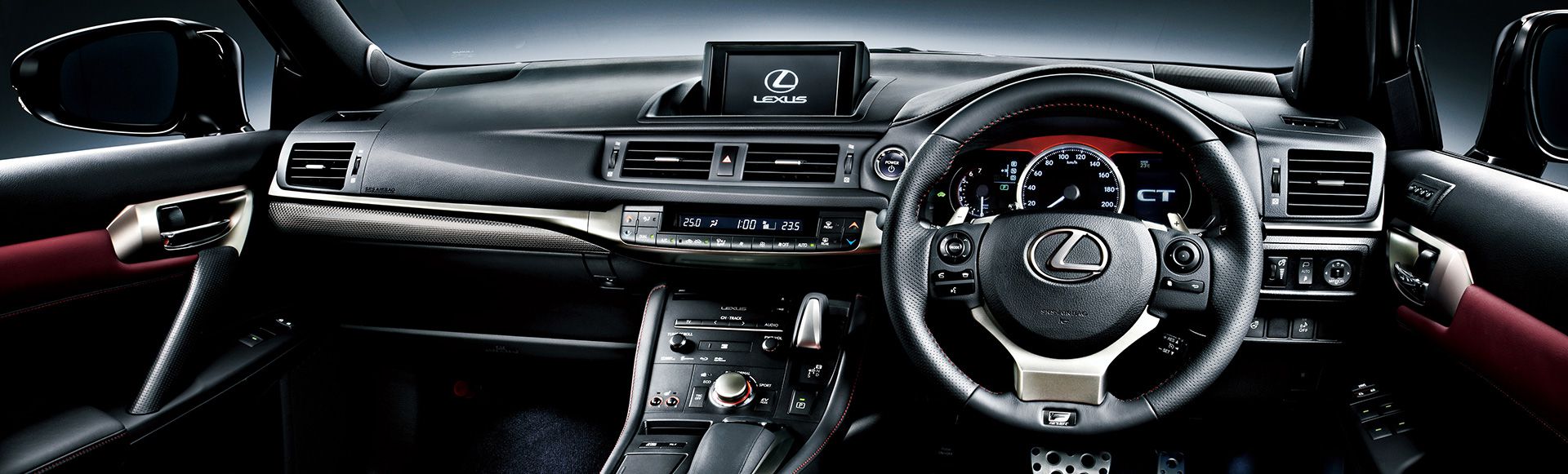 LEXUS、CT200hをマイナーチェンジ