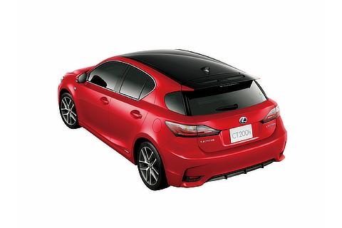 CT200h“F SPORT”（ブラックルーフ＆マダーレッド）