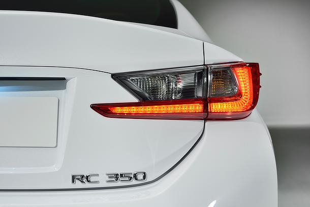 LEXUS、ジュネーブモーターショーに「RC“F SPORT”」を出展