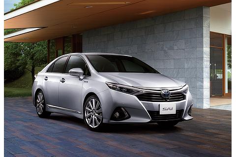 G“Aパッケージ” (シルバーメタリック) ＜オプション装着車＞