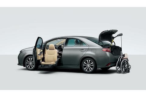 ウェルキャブ S“Cパッケージ”助手席リフトアップシート車“Bタイプ” (グレーマイカメタリック) ＜オプション装着車＞