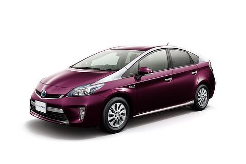 S（ボルドーマイカ）＜オプション装着車＞