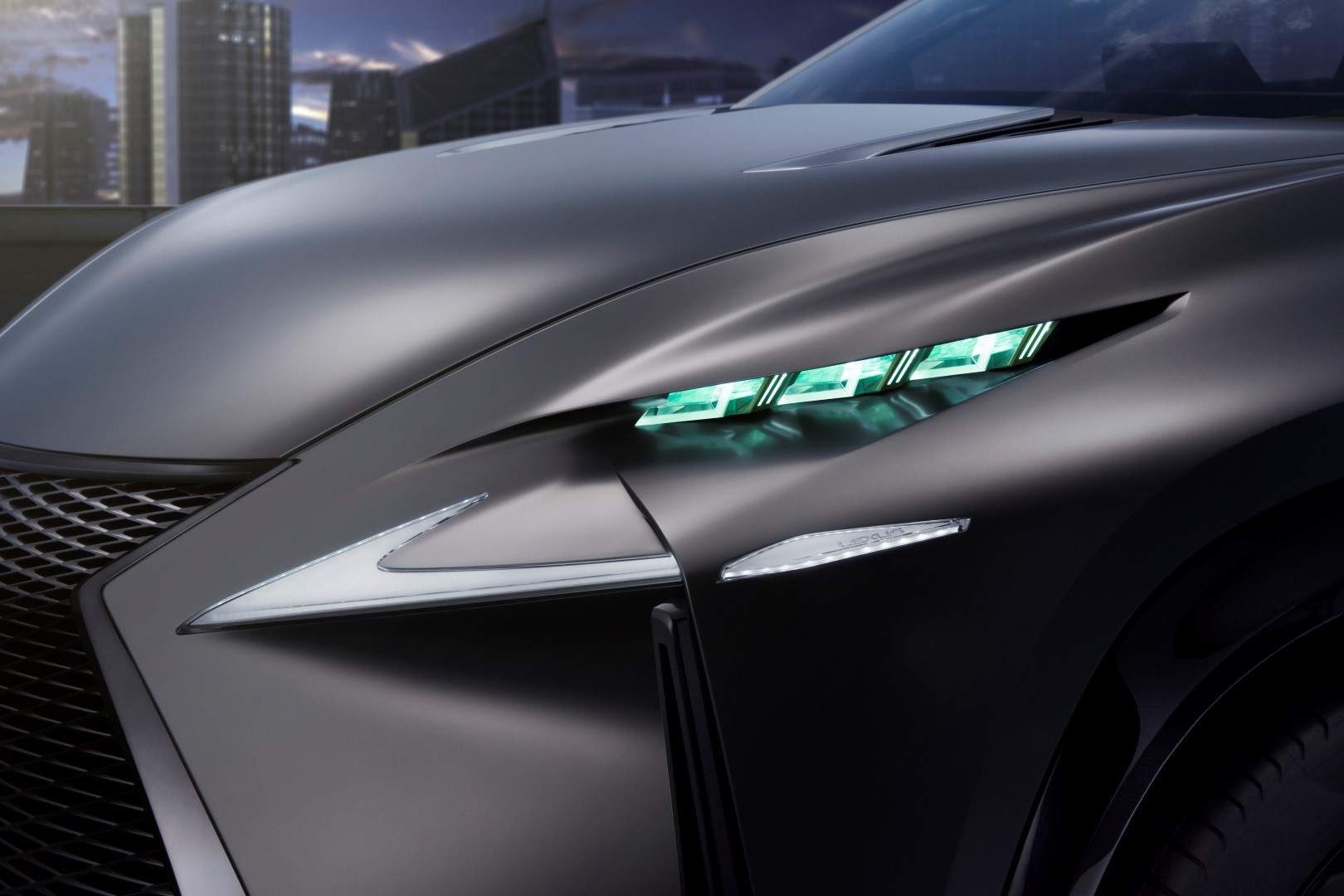 Lexus LF-NX