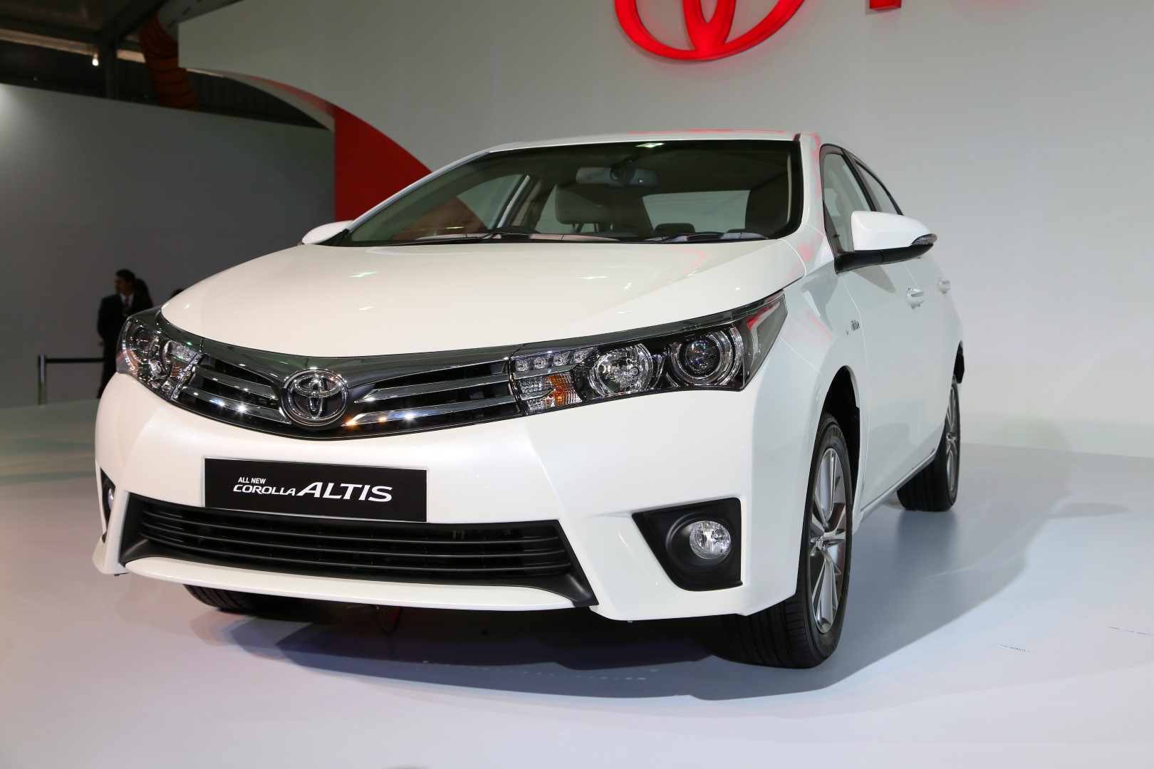 Corolla Altis